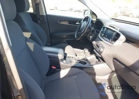 2019 Kia Sorento 2.4L Lx из США, поврежденный, VIN 5XYPGDA37KG452423